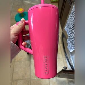 Neon Pink 30 oz brumate